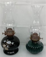 2 Vintage oil lamps