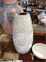 Sea shell vase