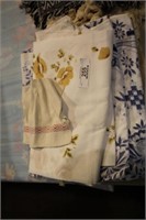4 CUSHION COVERS, TABLE CLOTHES