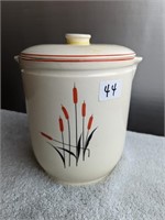 Universal Cambridge, Cattail Canister