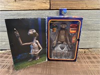 ET Ultimate ET Action Figure In Box