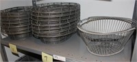 Shelf lot: 14 wire serving baskets
