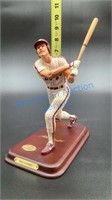 THE DANBURY MINT MIKE SCHMIDT WITH BOX