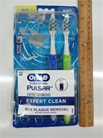 D1) 2 Pack Oral-B Vibrating Pulsar Toothbrushes