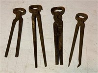 4 Blacksmith Horse Shoeing Tools
