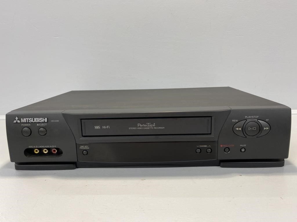 MITSUBISHI VHS player