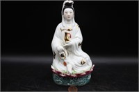Vintage Chinese Guan Yin Porcelain Figure