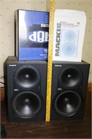 Pair of Mackie Studio Monitors Speakers KenyX802 r