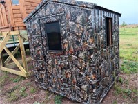 New 6x6 camouflaged hunting blind