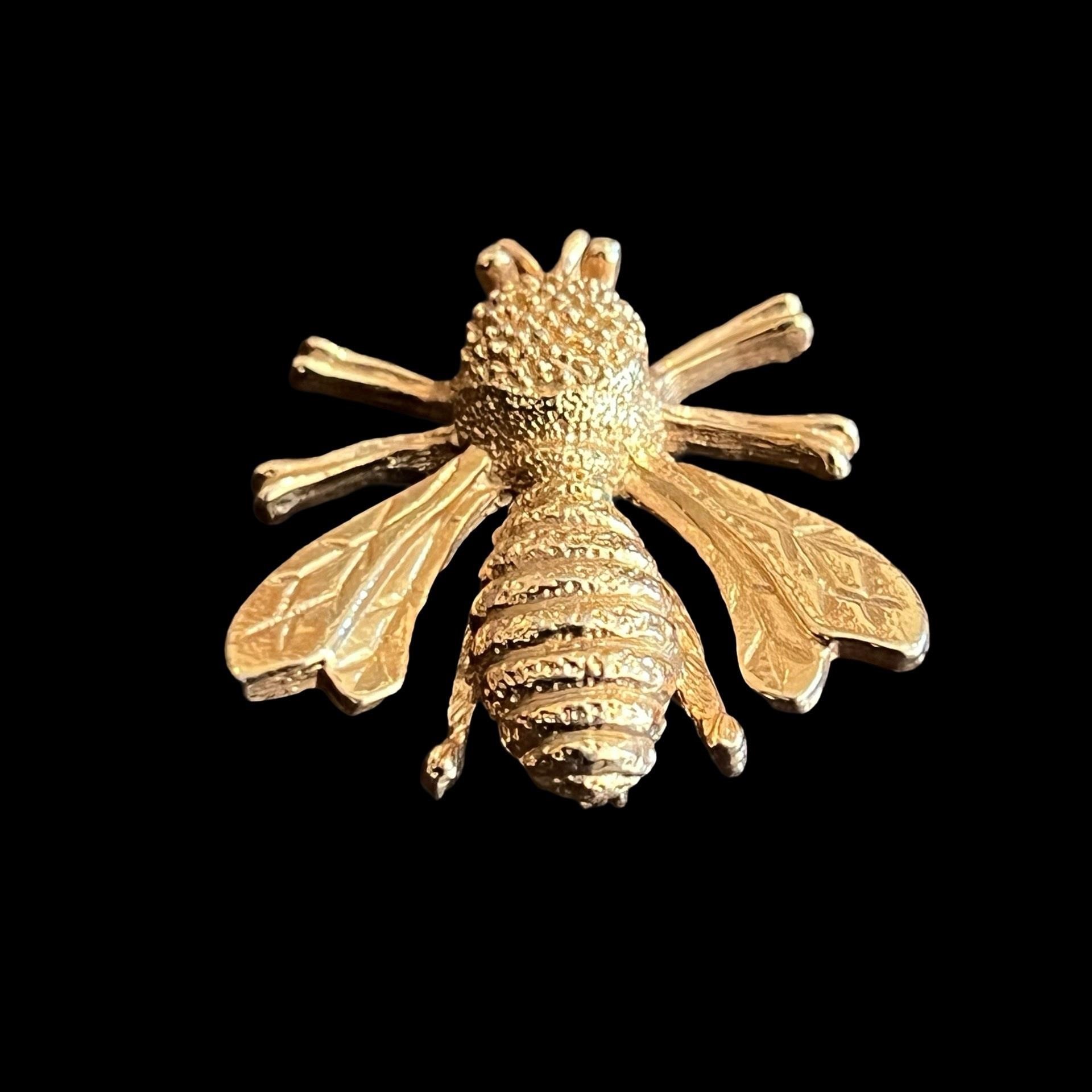 18k Yellow Gold designer Vintage Bumble Bee Brooch