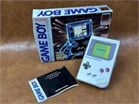 WORKING 1989 Nintendo Game Boy with Box and