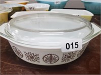 PYREX BOWL WITH LID 2 1/2 QUART