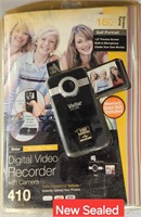 Digital Video Recorder w/ Camera Vivitar DVR410