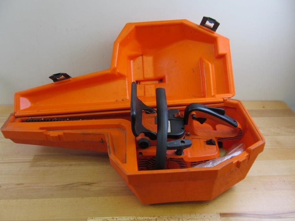 Stihl 009 Chainsaw