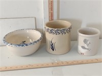 Marshall pottery bowl + 2 RRPco crocks