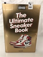 SNEAKER THE ULTIMATE SNEAKER BOOK