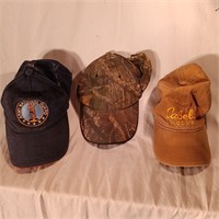 3 hats baseball caps