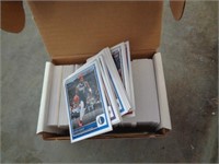 SHORT BOX OF BASKETBALL CARDS