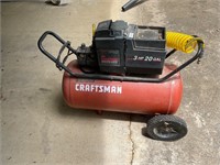 Craftsman 3 hp 20 gallon air compressor and hose