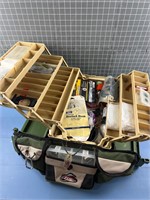 PLANO TACKEL BOX W/ CONTENTS & FLY FISHING PACK