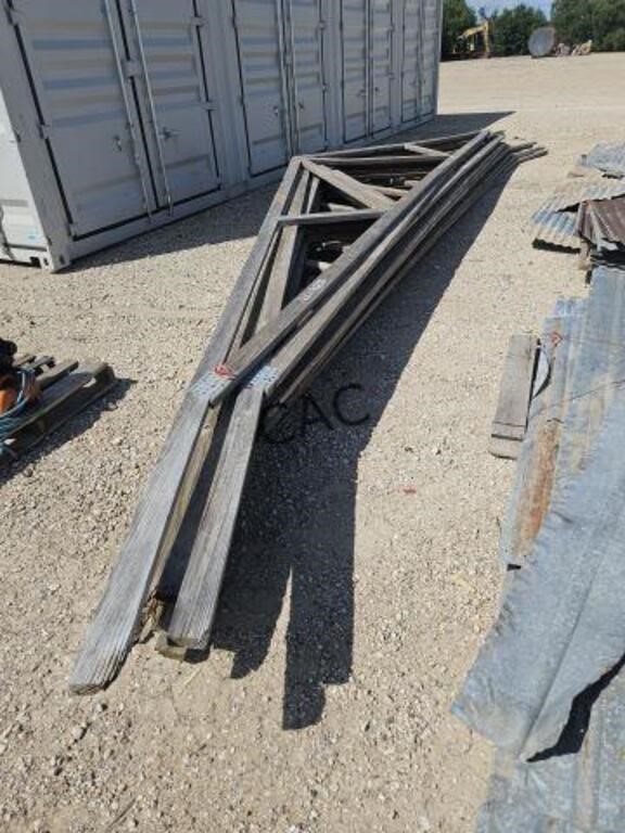 Lot of 11 - 20' Wood Trusses