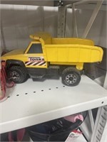 TONKA DUMPTRUCK