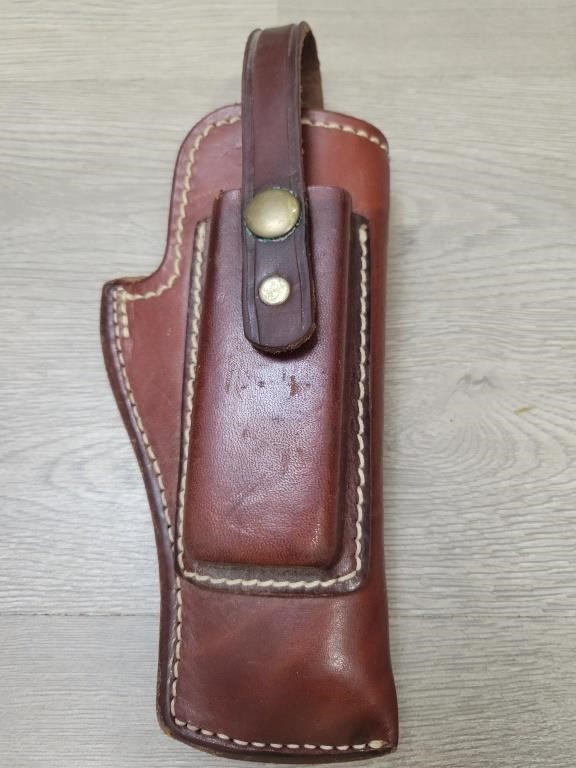 Triple K Leather Holster 39-10 w/ Extra Magazine