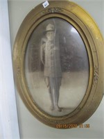 Antique Oval Photo Frame w/WWI Soldier