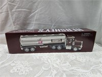 Hersheys Toy Tanker Collector Semi