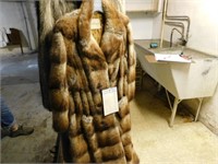 4 Fur Coats