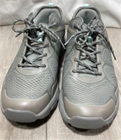 Eddie Bauer Ladies Shoes Size 10