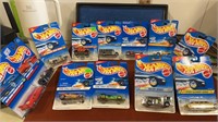 Miscellaneous lot of 12 Hot wheels New on card