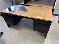 Teachers/ Office Desk