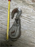 No. 6 Bell System hook pulley