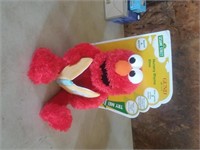 TALKING ELMO