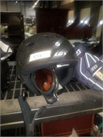 Ski helmet and goggles size medium