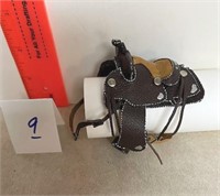 MODEL HORSE TACK #9, WESTERN SADDLE, TAN SEAT &