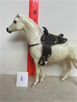 MODEL HORSE TACK #2, WESTERN SADDLE W/GREEN SEAT