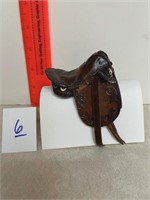 MODEL HORSE TACK #6, ENGLISH SADDLE, BRN TOOLED