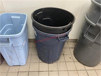 LOT - (2) ROUND TRASH CANS