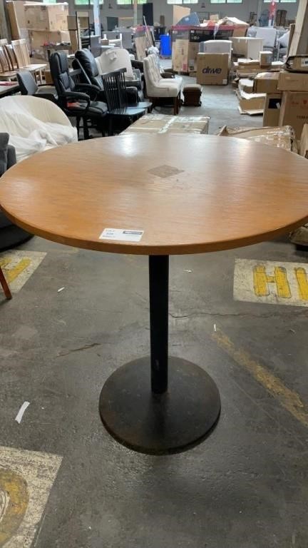 Bar Height Round Finished Wooden Table (42 L x 42