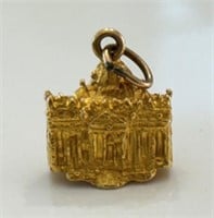NICE 9K YELLOW GOLD CHARM PENDENT