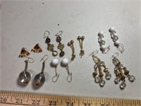 7 sets vintage pierced earrings