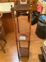 3tier plant stand top cracked