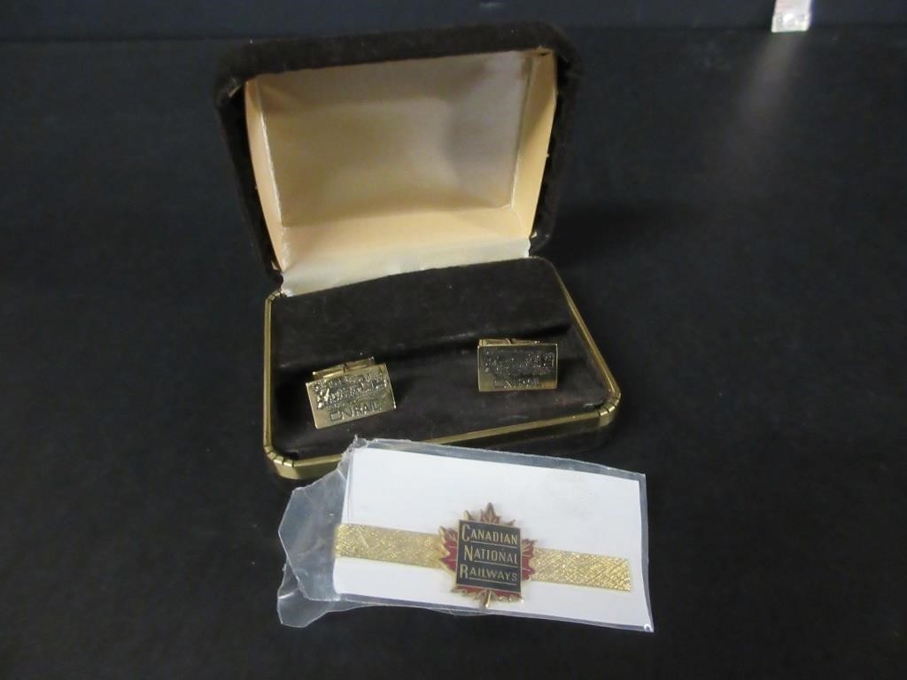 OLD CNR CUFFLINKS & CPR TIE CLIP