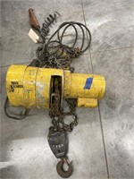 Budgit 2-Ton Elec Winch w/Controller