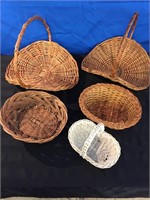 Wicker Baskets to Gather Your Flowers In