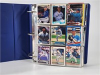 BINDER FULL OF ASSORTED BASEBALL CARDS