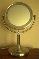 Lighted Make-Up Mirror