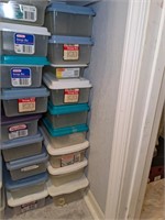 (9) Assorted Containers